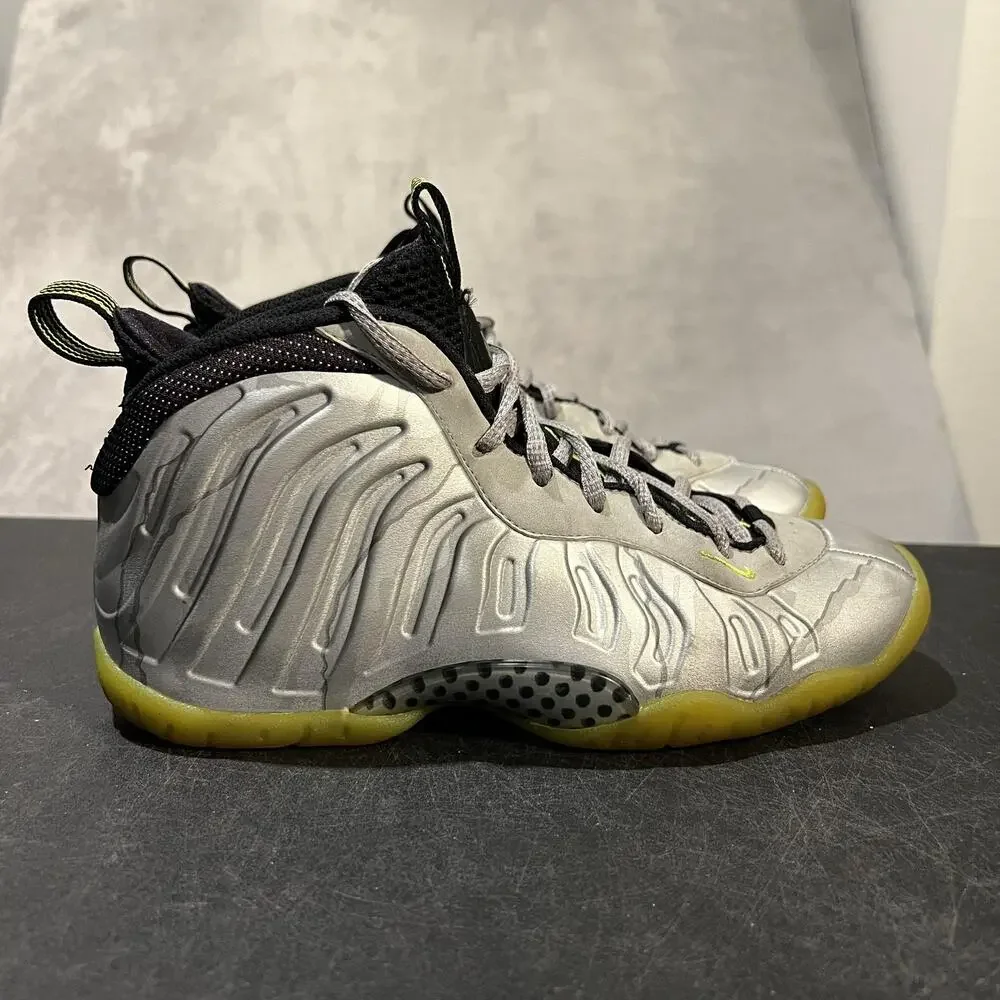 Nike Air Foamposite One Shoes Youth 6.5 Penny Silver Camo OG 644791-001 Sneakers